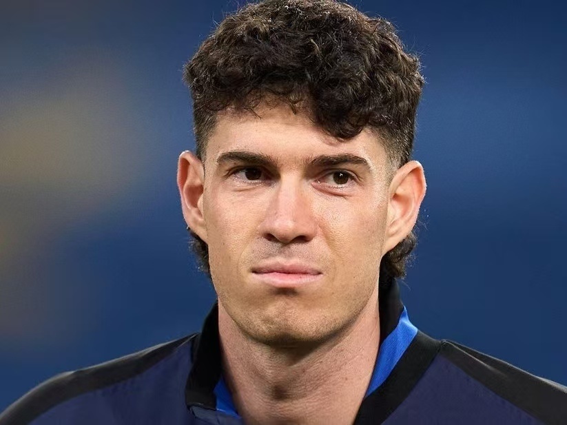 过詹姆斯 过詹姆斯